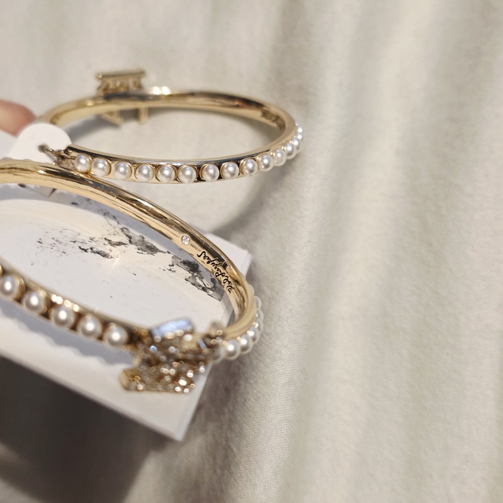Karl Lagerfield Paris Faux Pearl Hoop Gold Earrings With Karl Crystal Logo - Picture 4 of 9